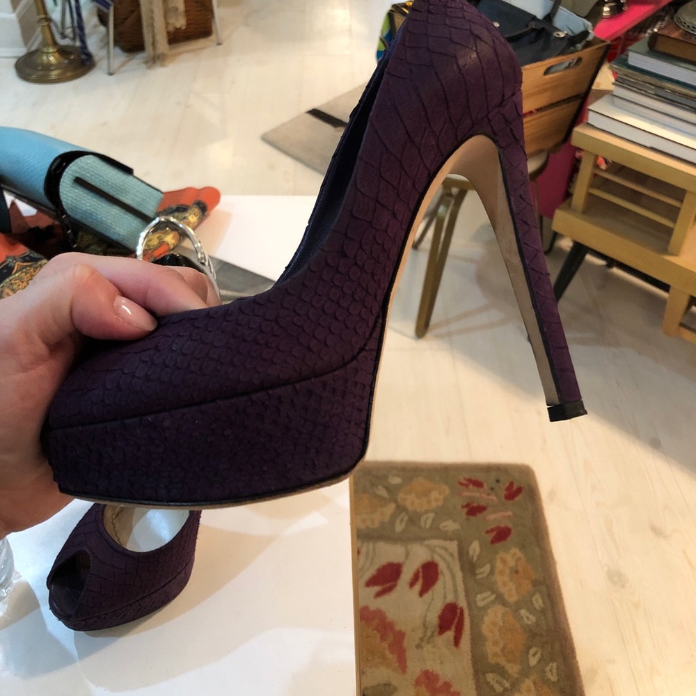 Christian Dior Peep Toe Pumps